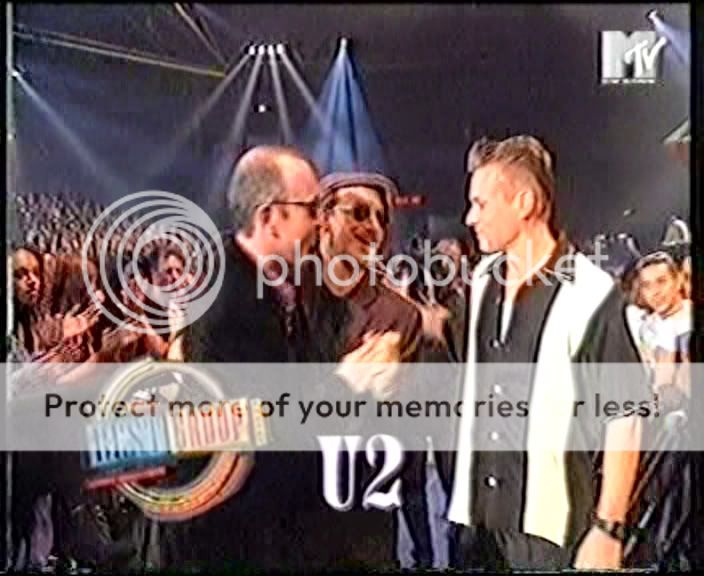 MTVMusicAwds95_14.jpg