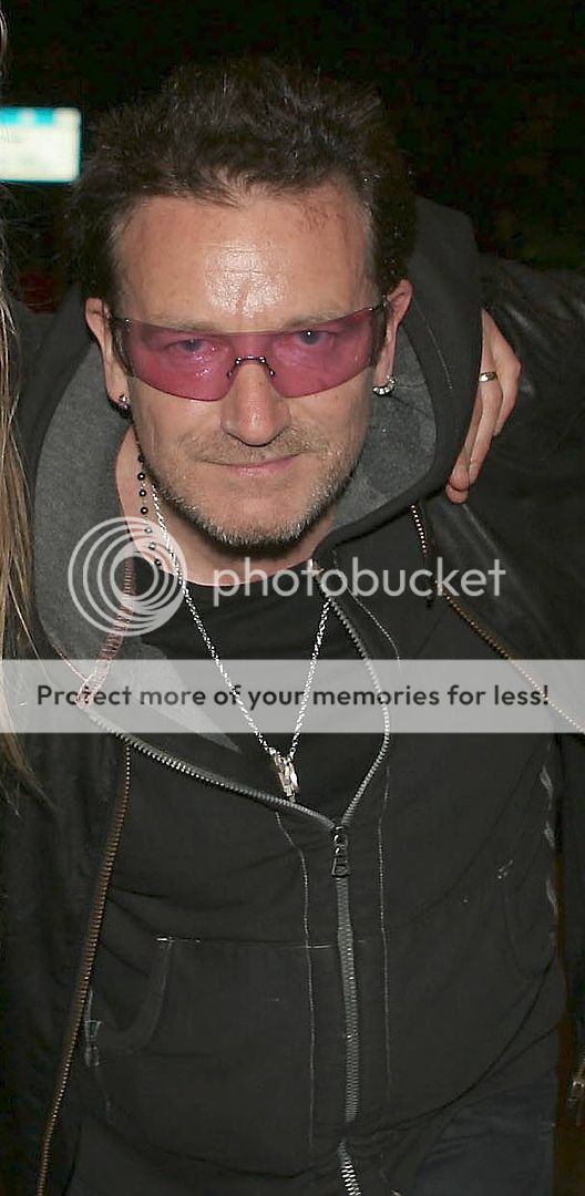 bono46thbday2006closeup.jpg