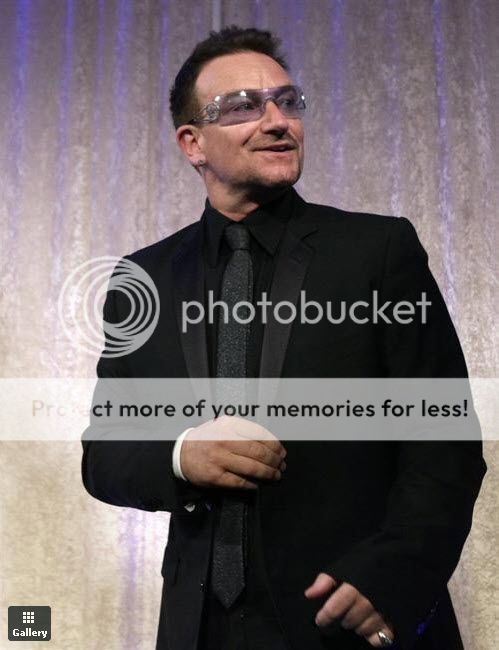 bono4-28-2010DC5.jpg