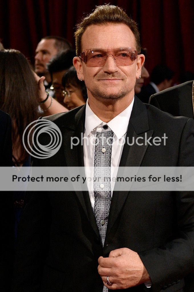 Bono86thAnnualAcademyAwardsArrivals3-2-201414.jpg~original