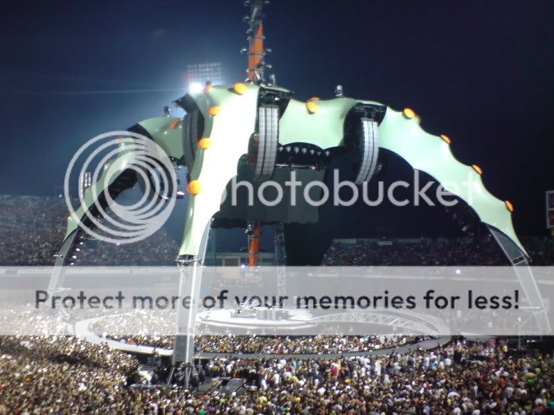 U2_360_tour_stage_Zagreb_2.jpg