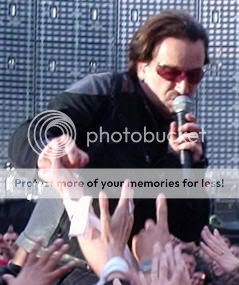 bono2.jpg