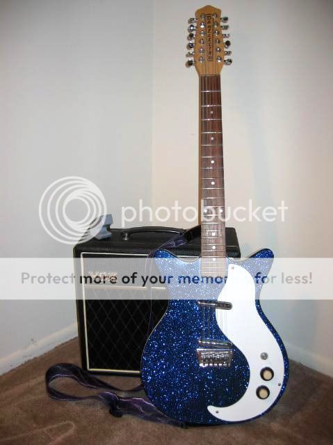 Danelectro-DC59_12_string-2000-blue_sparkle.jpg