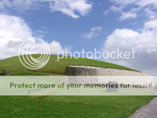 070509Newgrange2.jpg