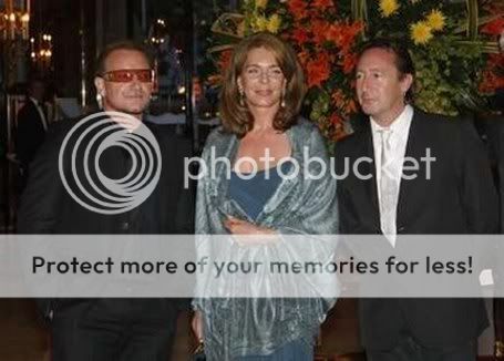 Bono-Monaco-charitygaladinner-2.Sept2007.jpg