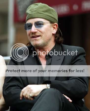 bono03.jpg