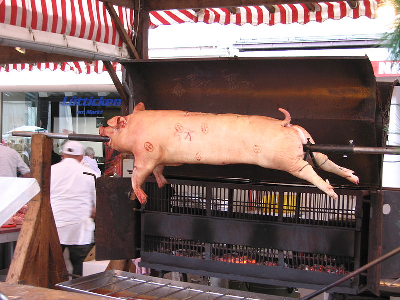 800px-Big_pig_roast.jpg