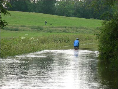 flood_2007_bike_400x300.jpg