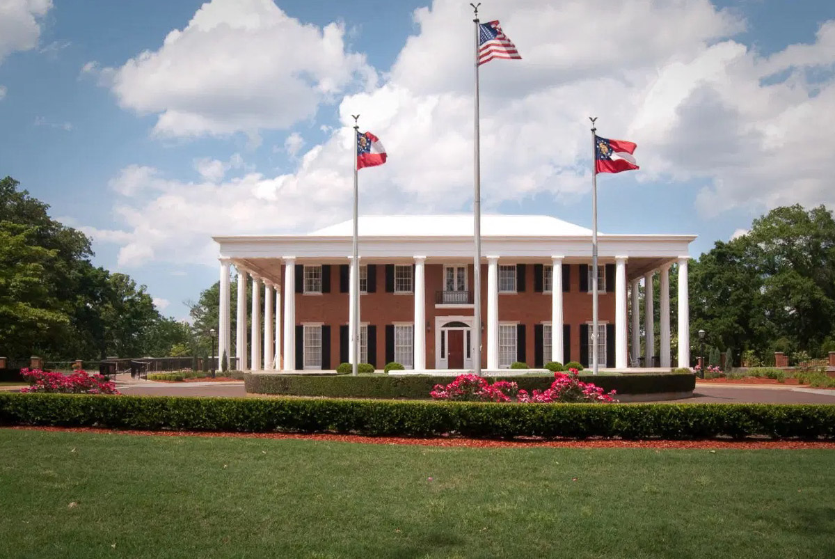 Atlanta-Georgia-Governors-Mansion-Buckhead.jpg