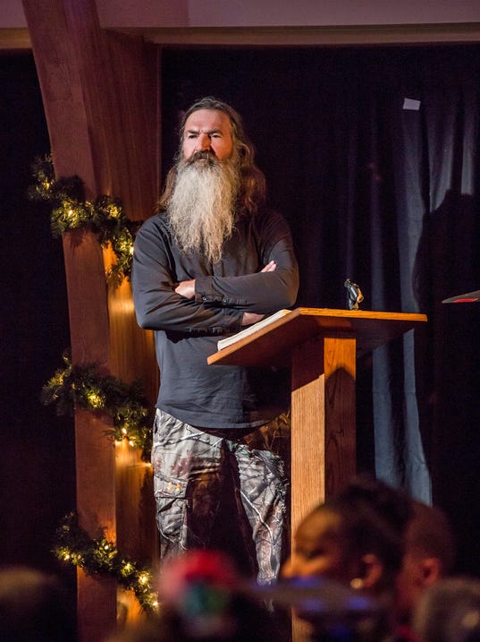 1387509746000-Phil-Robertson.jpg