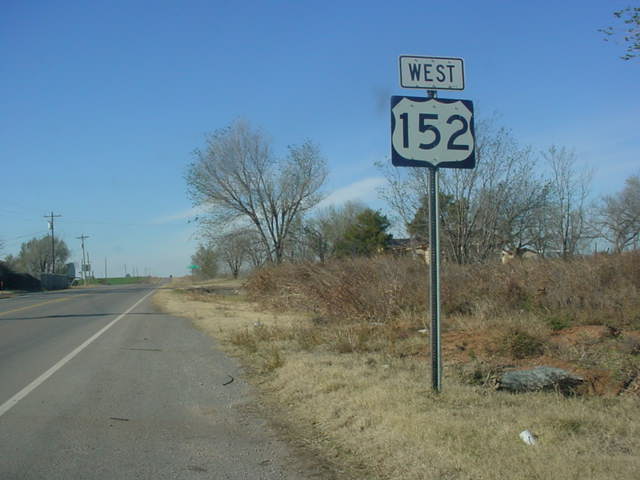 us152shield.JPG